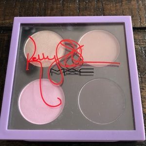 Mac cosmetics Kelly Osbourne eyeshadow palette